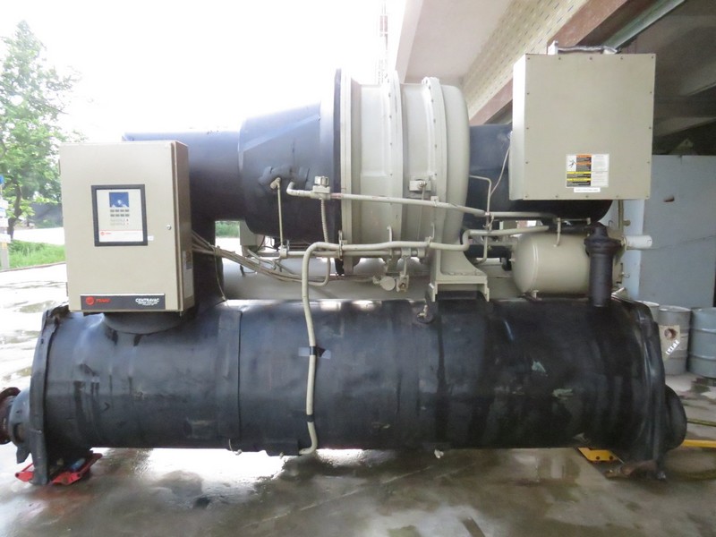 回收二手特靈水冷離心式冷水機(jī)組CDHG